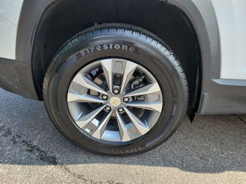 Certified 2025 Chevrolet Equinox LT FWD image 7