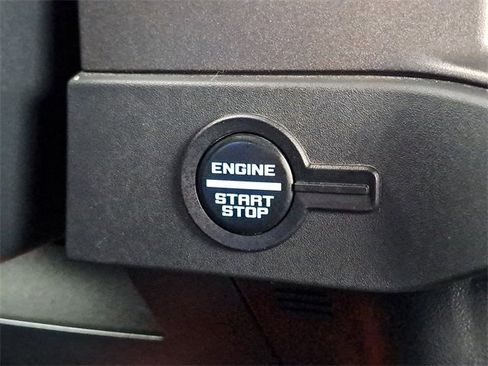 Certified 2025 Ford Bronco Badlands image 21