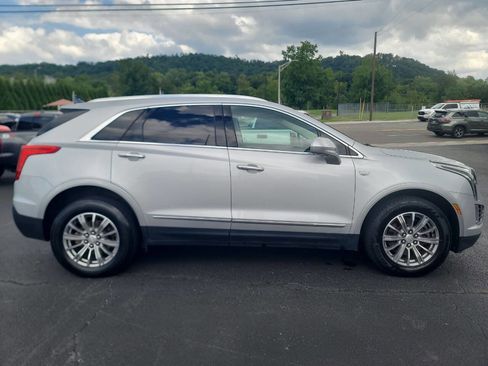 Used 2017 Cadillac XT5 Luxury image 9