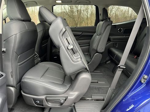 New 2026 Subaru Ascent Limited image 6