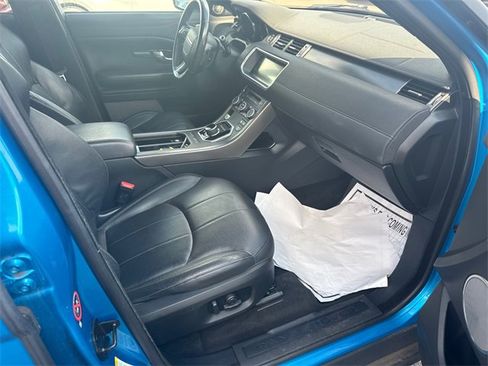 Used 2018 Land Rover Range Rover Evoque Landmark Edition image 14