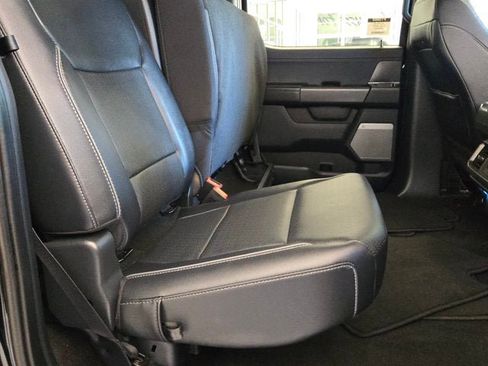 Used 2024 Ford F150 Lariat AWD/4WD image 8