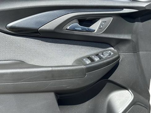 Certified 2023 Chevrolet TrailBlazer LT FWD image 26