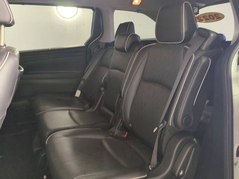 Used 2022 Honda Odyssey Elite image 17