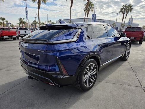 Used 2024 Cadillac Lyriq Luxury w/ LPO, Floor Liner Package image 6