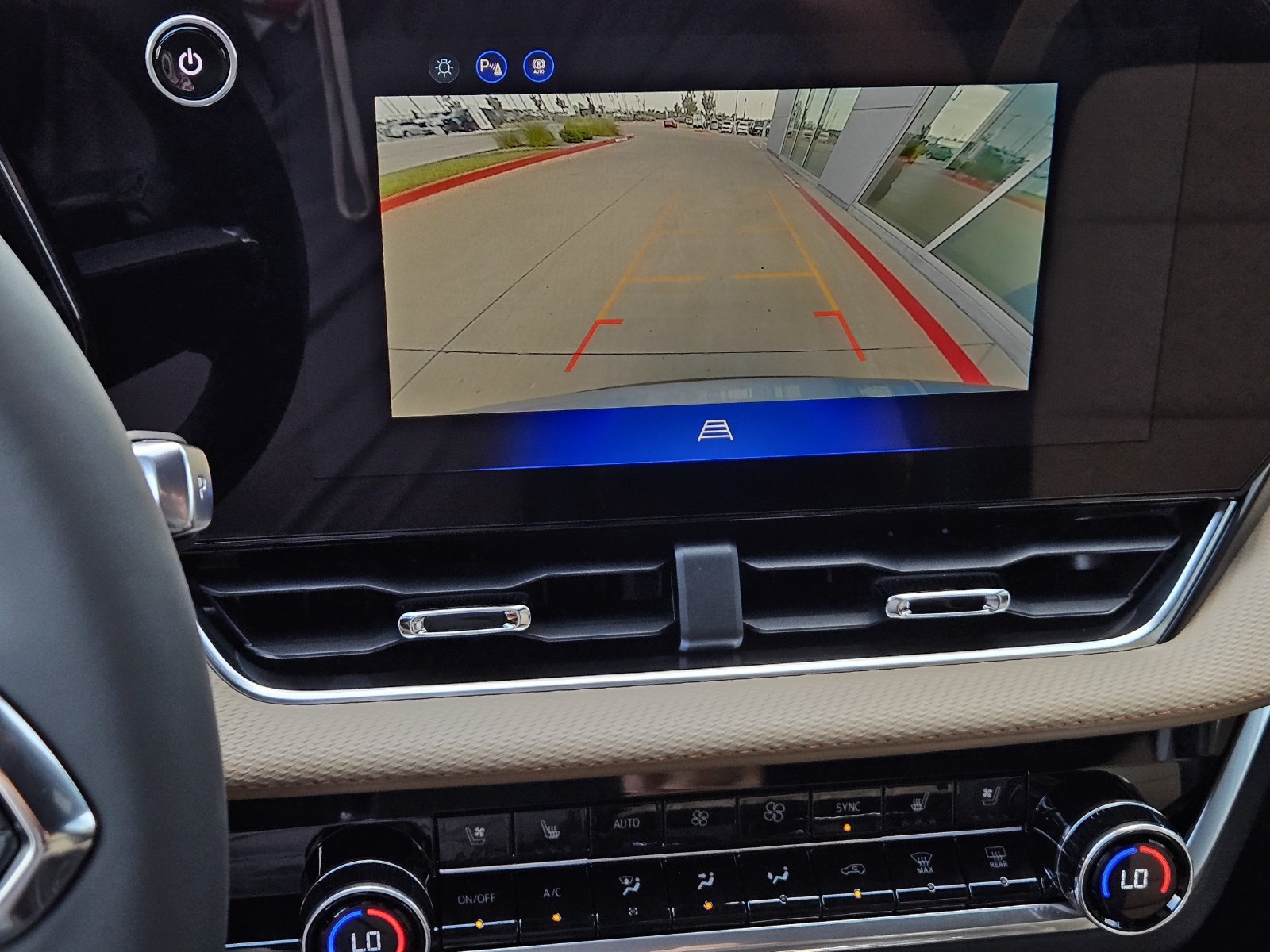 New 2027 Chevrolet Equinox ACTIV w/ Convenience Package III FWD image 20