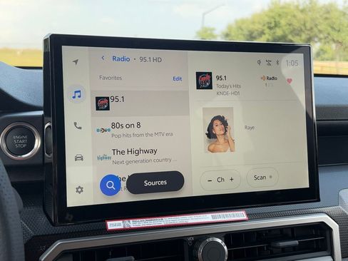 New 2025 Toyota 4Runner Limited image 21