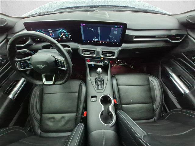 Used 2025 Ford Mustang Premium RWD image 19