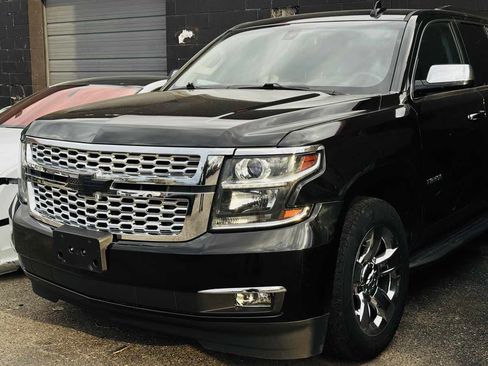 Used 2018 Chevrolet Tahoe 4WD image 12