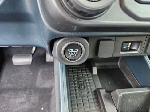 Used 2025 Ford Maverick Lariat w/ 4K Tow Package image 21