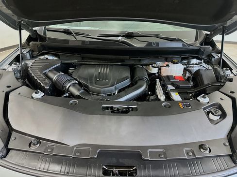 Used 2025 Buick Enclave Preferred image 36