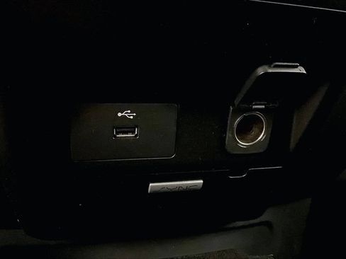 Used 2017 Ford F150 XLT AWD/4WD image 31