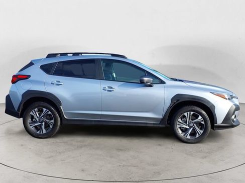 Used 2026 Subaru Crosstrek 2.5i Premium w/ Crosstrek Mirror Package AWD/4WD image 4