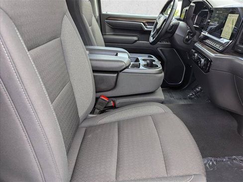 Used 2025 Chevrolet Silverado 1500 LT RWD image 29