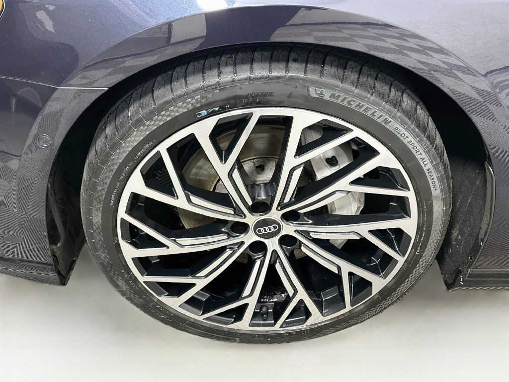 Used 2021 Audi A8 L 3.0T w/ Executive Plus Package AWD/4WD image 24