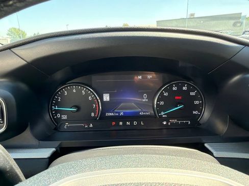 Used 2023 Ford Explorer XLT w/ Equipment Group 202A AWD/4WD image 18