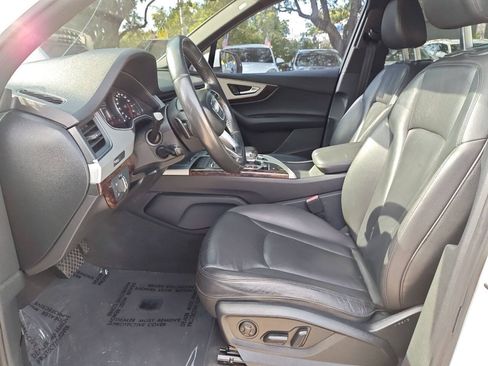 Used 2018 Audi Q7 2.0T Premium AWD/4WD image 30