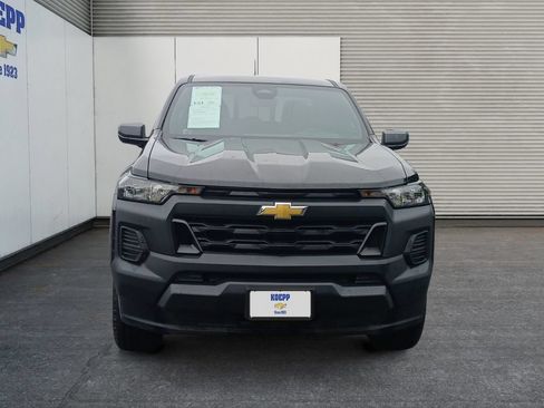 Used 2026 Chevrolet Colorado W/T w/ WT Custom Package RWD image 8