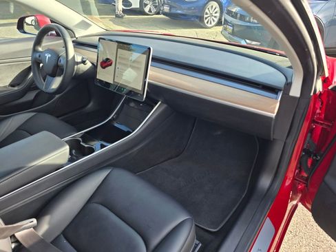 Used 2018 Tesla Model 3 Long Range RWD image 12