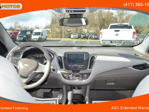 Used 2017 Chevrolet Malibu LS FWD image 29