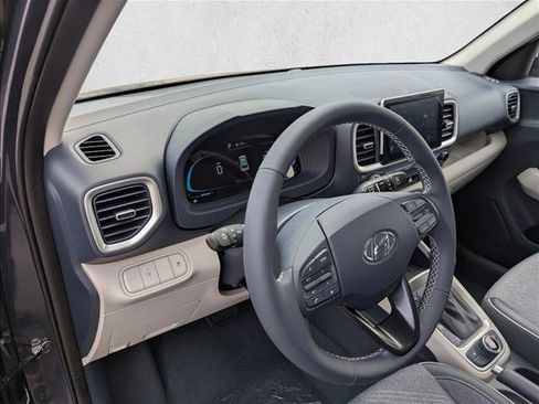 New 2026 Hyundai Venue SEL FWD image 12
