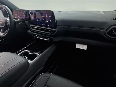 New 2026 Chevrolet Silverado EV LT image 26