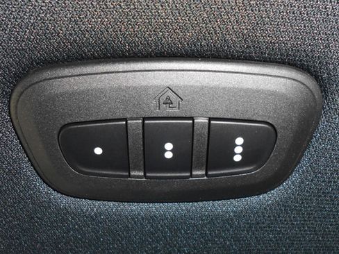 New 2026 Jeep Cherokee Limited AWD/4WD image 16