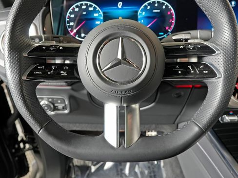 Certified 2025 Mercedes-Benz G 550 image 20