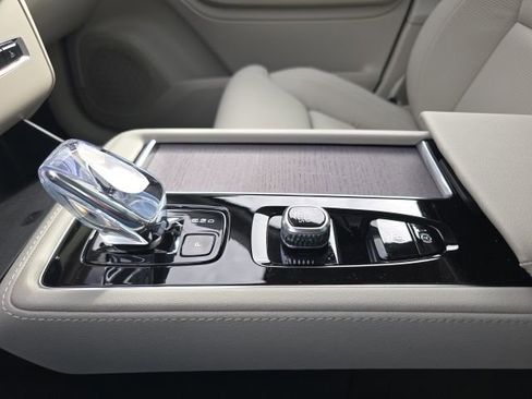 New 2026 Volvo XC90 T8 Ultra AWD/4WD image 34