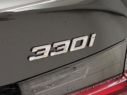 New 2026 BMW 330i Sedan w/ M Sport Package image 21