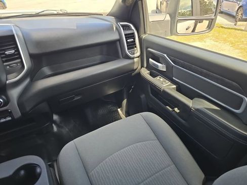 Used 2024 RAM 3500 SLT w/ Quick Order Package 2YG SLT AWD/4WD image 13