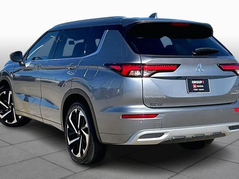 Used 2023 Mitsubishi Outlander SEL image 11