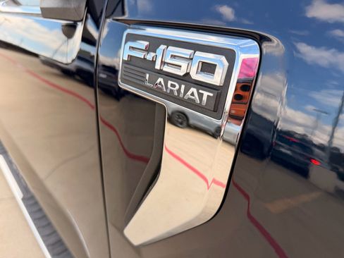 Used 2023 Ford F150 Lariat RWD image 10