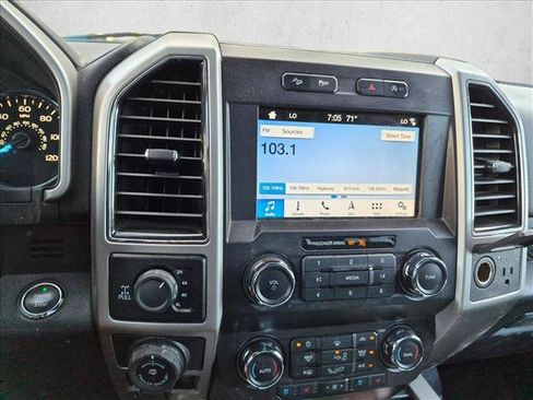 Used 2019 Ford F150 Lariat AWD/4WD image 10