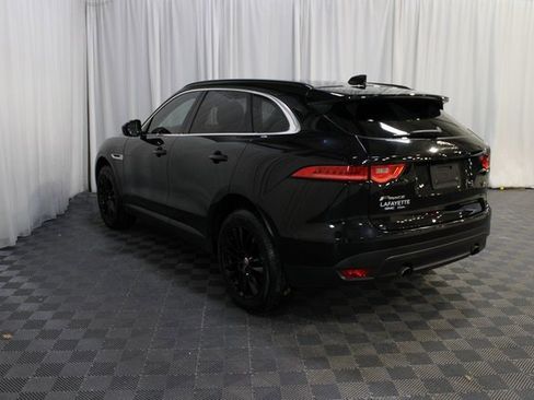 Used 2018 Jaguar F-PACE Prestige image 4