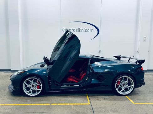 Used 2021 Chevrolet Corvette Stingray Premium Conv w/ Z51 Performance Package image 30