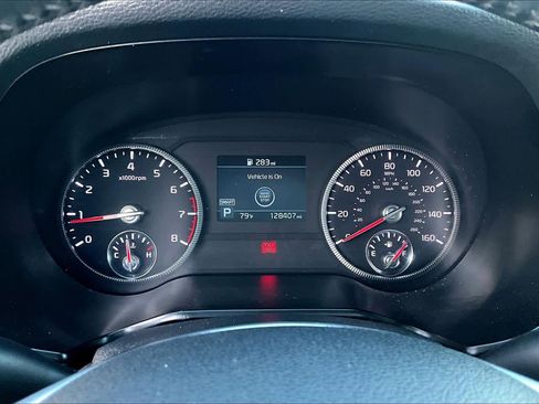 Used 2022 Kia Telluride LX image 24