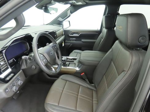 Used 2026 Chevrolet Silverado 1500 High Country w/ High Country Premium Package image 20