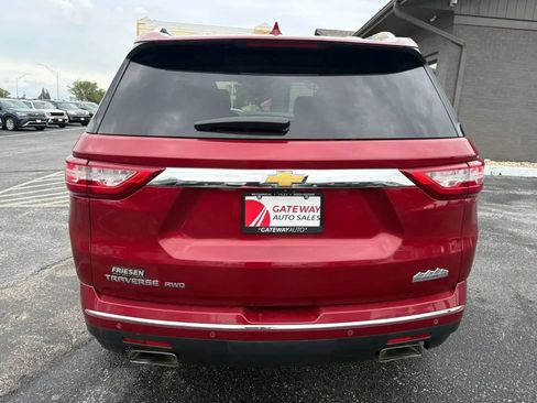 Used 2019 Chevrolet Traverse High Country w/ LPO, Floor Liner Package AWD/4WD image 4