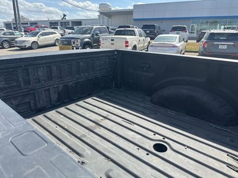 Used 2023 Ford F350 XLT w/ FX4 Off-Road Package image 10