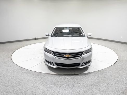 Used 2015 Chevrolet Impala LT w/ Convenience Package FWD image 25
