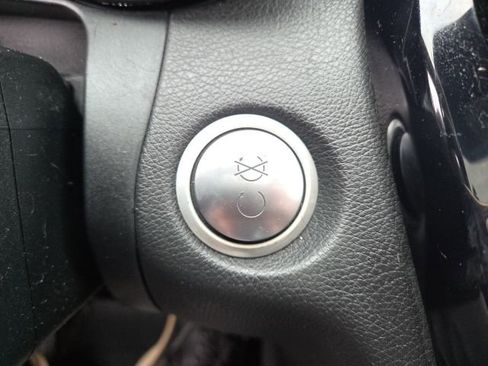 Used 2017 Mercedes-Benz C 300 4MATIC Sedan image 14