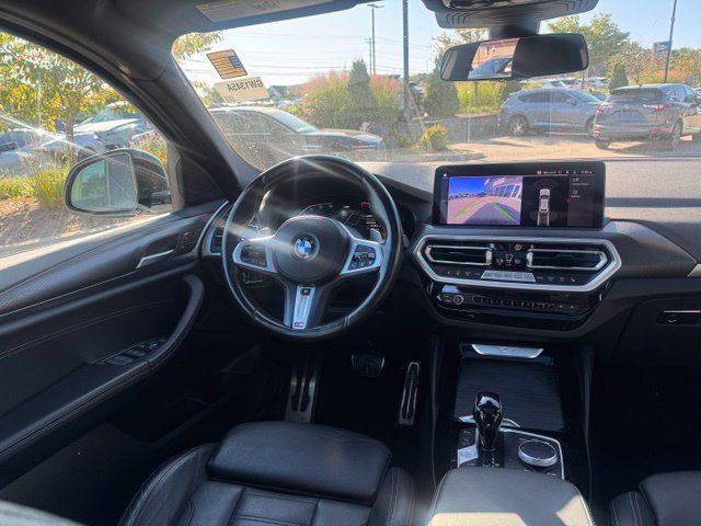Used 2022 BMW X4 xDrive30i w/ M Sport Package AWD/4WD image 39