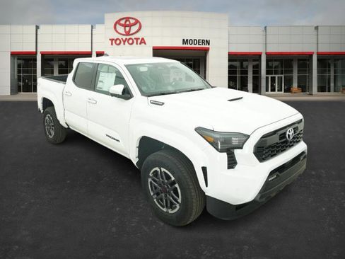 New 2025 Toyota Tacoma TRD Sport image 29