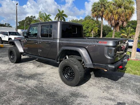 Used 2022 Jeep Gladiator Rubicon w/ LED Lighting Group AWD/4WD image 7