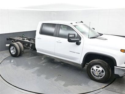 New 2026 Chevrolet Silverado 3500 LT w/ Convenience Package