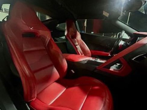 Used 2019 Chevrolet Corvette Grand Sport image 7