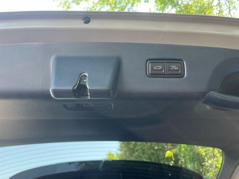 Used 2026 Kia Carnival SX Prestige FWD image 22