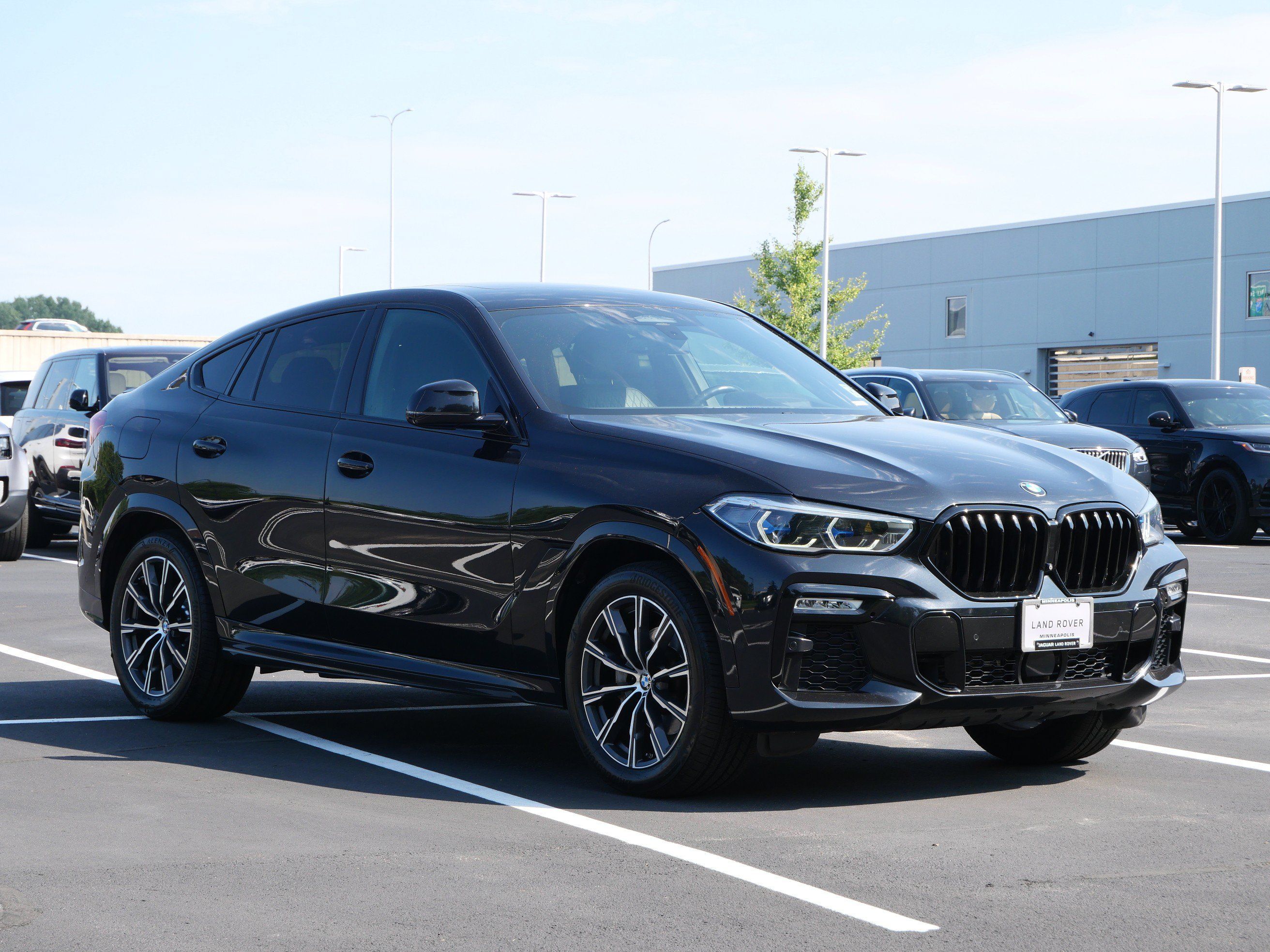 Used 2021 BMW X6 xDrive40i w/ Executive Package AWD/4WD image 7