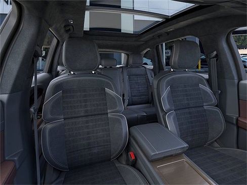 New 2026 Lincoln Nautilus Black Label AWD/4WD image 10